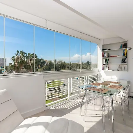 Reding Art Luxury Canovas Malaga